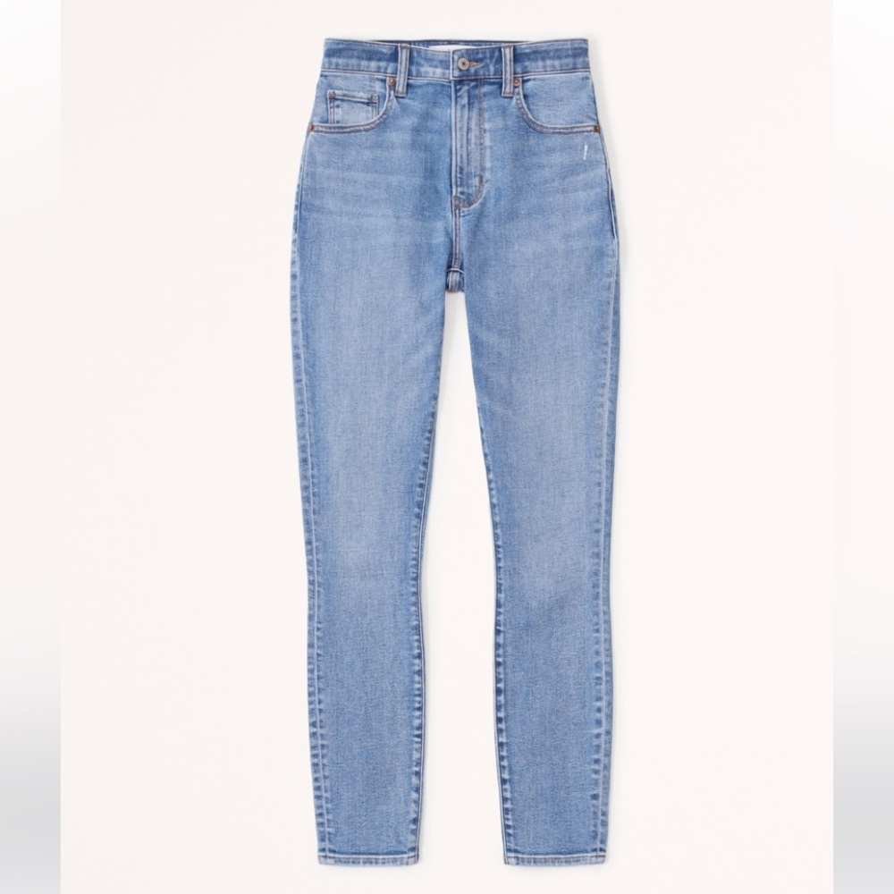 NWT - Abercrombie - Women's High Rise Skinny Jean in
Medium Wash - Size 32XL - Picture 7 of 12